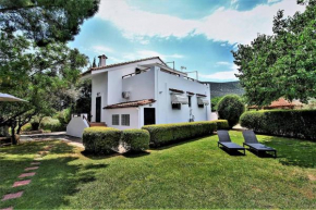 Beautiful Villa with swimming pool near Nafplion